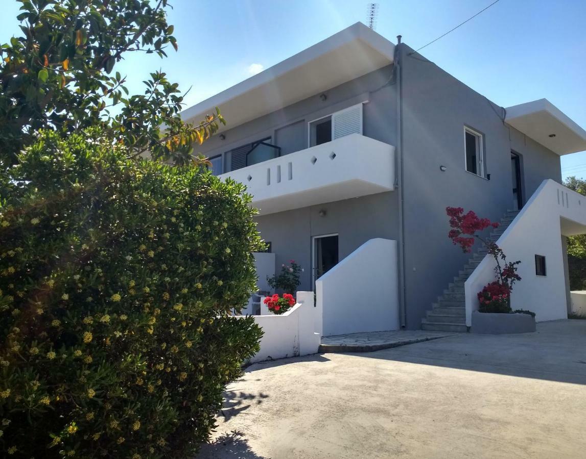 Romantic Apartment Adelianos Kampos Exterior foto